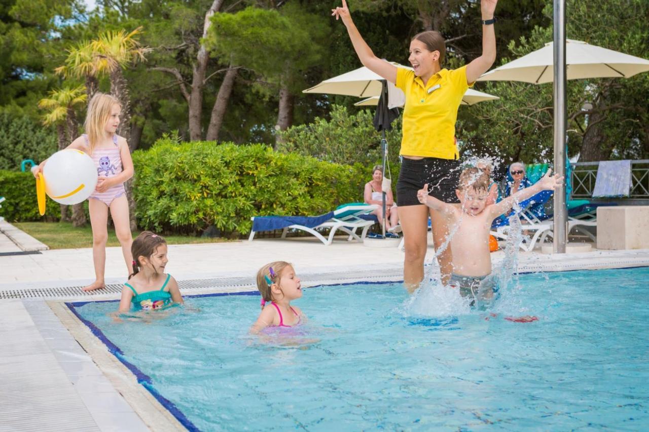 Bretanide Sport & Wellness Resort Бол Екстериор снимка