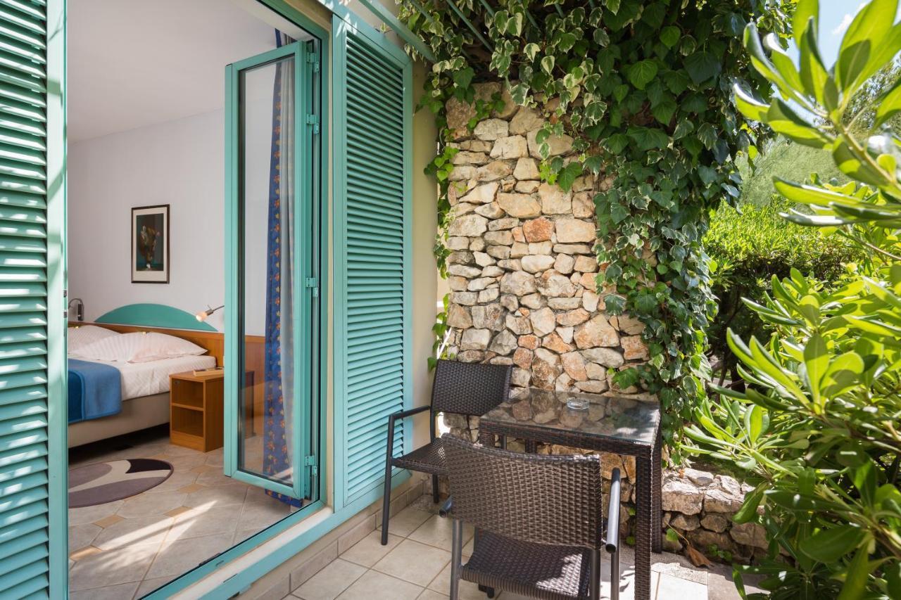 Bretanide Sport & Wellness Resort Бол Екстериор снимка