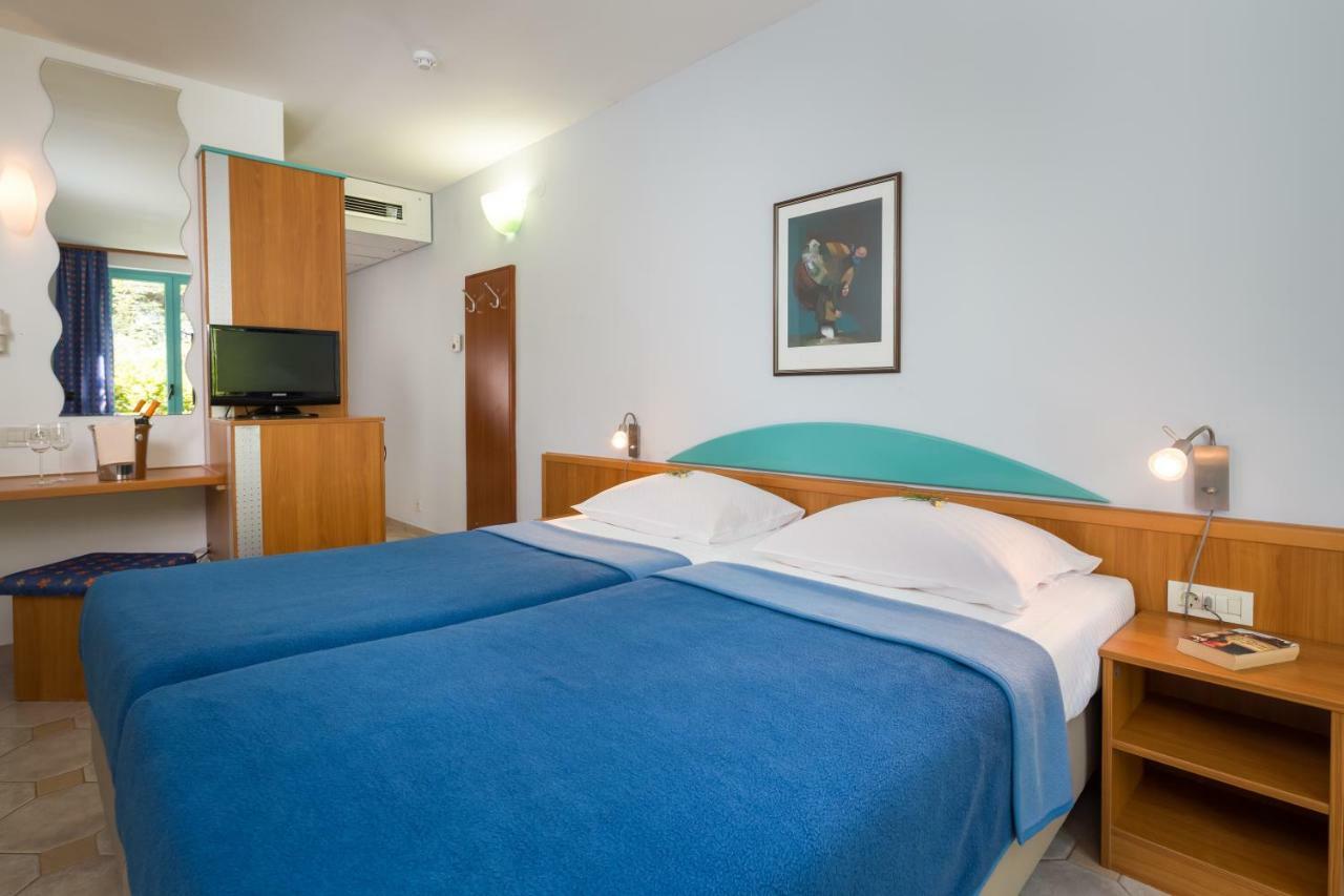 Bretanide Sport & Wellness Resort Бол Екстериор снимка